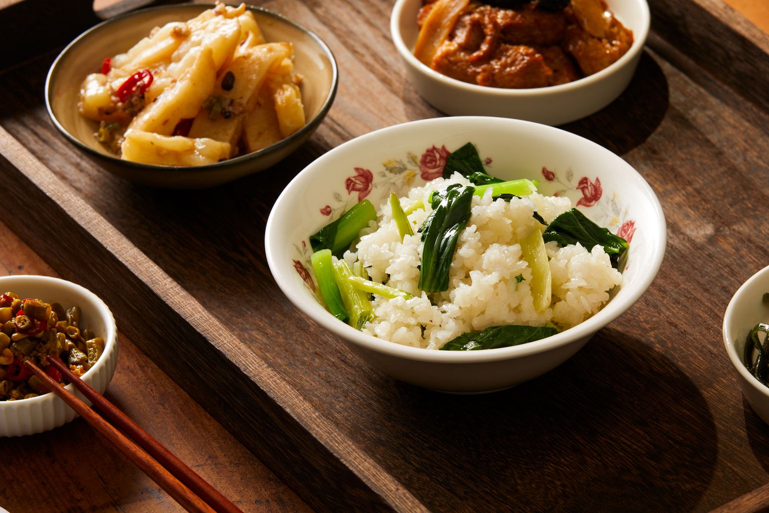 酒釀蛋芝麻湯圓